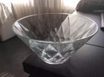 2 Glazen Schalen van 37 en 26 cm doorsnede Grootste met matt, Schaal, Rond, Ophalen of Verzenden, Glas