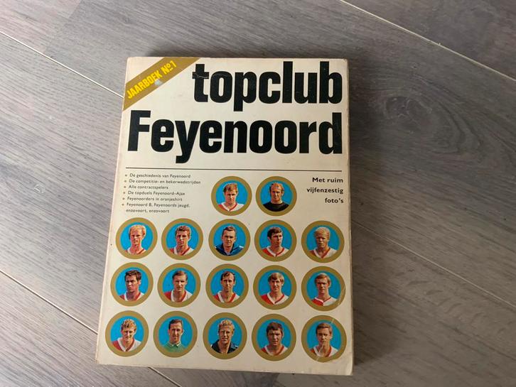 Topclub Feijenoord Jaarboek Nr. 1, Boeken, Sportboeken, Gelezen, Balsport, Ophalen of Verzenden