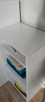Witte kast met 4 planken - compact en handig!, Ophalen, Zo goed als nieuw, 25 tot 50 cm, 50 tot 100 cm
