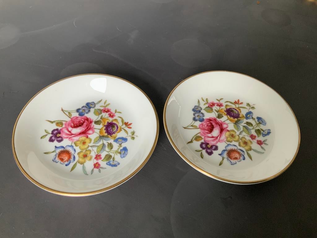 Twee leuke kleine schaaltjes van Royal Worcester., Ophalen of Verzenden, Wedgwood, Porselein, Schaal of Schalen