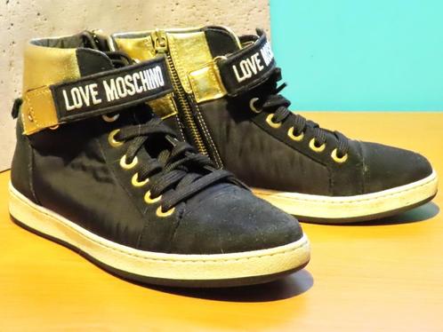 LOVE MOSCHINO Geweldige Zwart/Gouden Hoge Leren Sneakers 38, Kleding | Dames, Schoenen, Zo goed als nieuw, Sneakers of Gympen