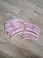 Roze Baby Kledinghangers - Meisje 24 stuks, Ophalen, Zo goed als nieuw, Hout, Kinderen