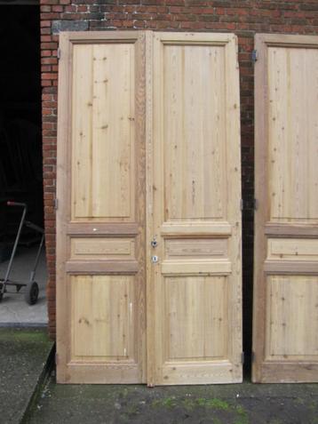 278hx145br Set antieke hoge paneeldeuren geloogd beschikbaar voor biedingen