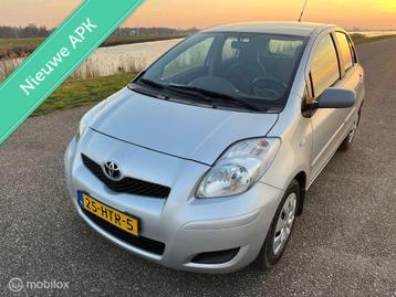 Toyota Yaris 1.3 VVTi Dynamic beschikbaar voor biedingen