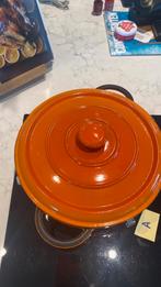 Nomar (Staub) gietijzeren pan rond 24 cm goede staat, Huis en Inrichting, Keuken | Potten en Pannen, Keramische plaat, Koekenpan of Braadpan