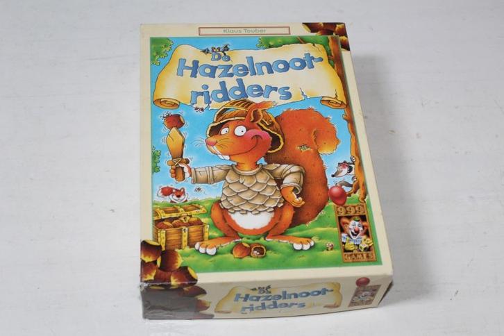 de hazelnootridders, Hobby en Vrije tijd, Gezelschapsspellen | Bordspellen, Zo goed als nieuw, Een of twee spelers, Drie of vier spelers