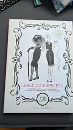 Sara Alm - Droomjurken patronen en beschrijving, Ophalen of Verzenden, Zo goed als nieuw, Sara Alm; Hannah McDevitt