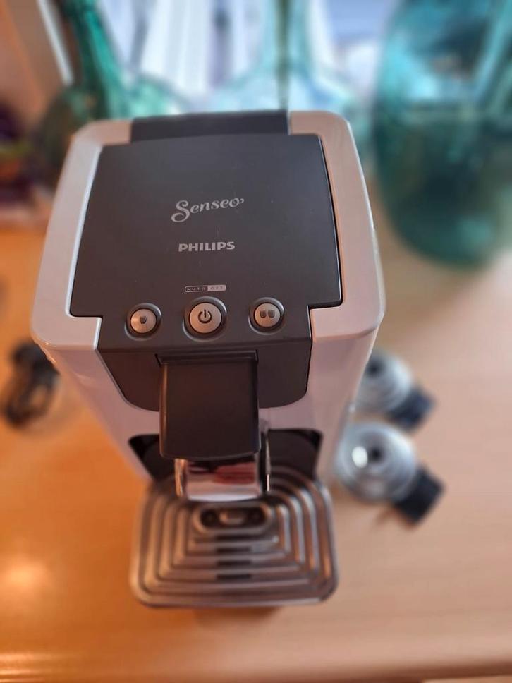 Philips Senseo Quadrante Wit HD7860, Witgoed en Apparatuur, Koffiezetapparaten, Gebruikt, Koffiepads en cups, Koffiemachine, 2 tot 4 kopjes