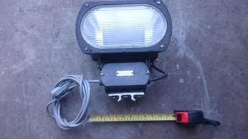 Retro industriële  bouwlamp beschikbaar voor biedingen