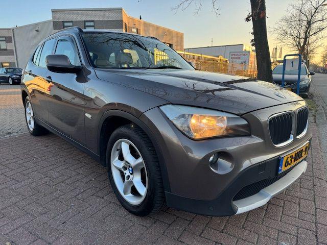 BMW X1 sDrive18i Executive Airco/ECC,Leder,Sportstoelen, Auto's, BMW, Bedrijf, Te koop, X1, ABS, Airbags, Airconditioning, Alarm