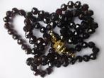 Antieke Granaten Collier 14 kt Gouden Streekdracht Slot, Verzenden, Goud, Ketting, Met edelsteen