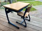 Schoolmeubilair - Tafel en Stoel, Ophalen, Gebruikt, Bureau