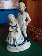 3 beeldjes 2x man en vrouw  1x jongen samen €14,95, Antiek en Kunst, Antiek | Porselein, Ophalen of Verzenden