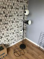 IKEA HEKTAR Staande lamp met 3 spots, donkergrijs, Huis en Inrichting, Lampen | Vloerlampen, Ophalen, Zo goed als nieuw, Industrieel
