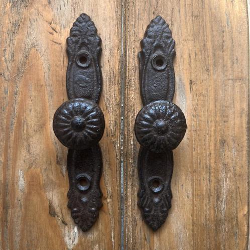 Deurknop gietijzer bruin, brocante meubelbeslag set van 2, Doe-het-zelf en Verbouw, Hang- en Sluitwerk, Nieuw, Schuif of Grendel