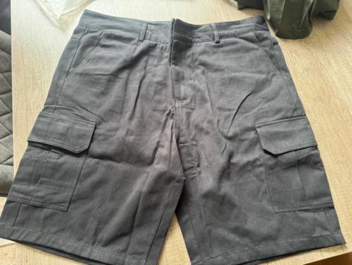 te koop 3 nieuwe niet gedragen korte broeken voor heren, Kleding | Heren, Sportkleding, Nieuw, Wandelen of Outdoor, Maat 56/58 (XL)