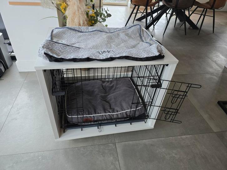 Mooie Omlet hondenbench, Dieren en Toebehoren, Hondenbenches, Zo goed als nieuw, Ophalen