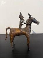 Antiek Indiaas Dhokra Bronzen Krijger te Paard, Verzenden