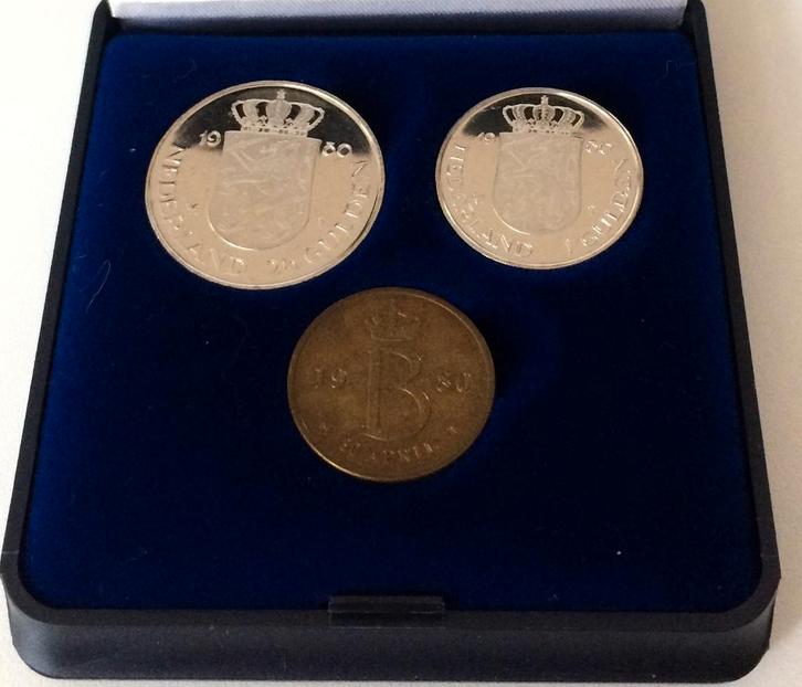 Muntset troonafstand Juliana en Inhuldiging Beatrix - 1980, Verzamelen, Koninklijk Huis en Royalty, Nieuw, Postzegel(s) of Munt(en)