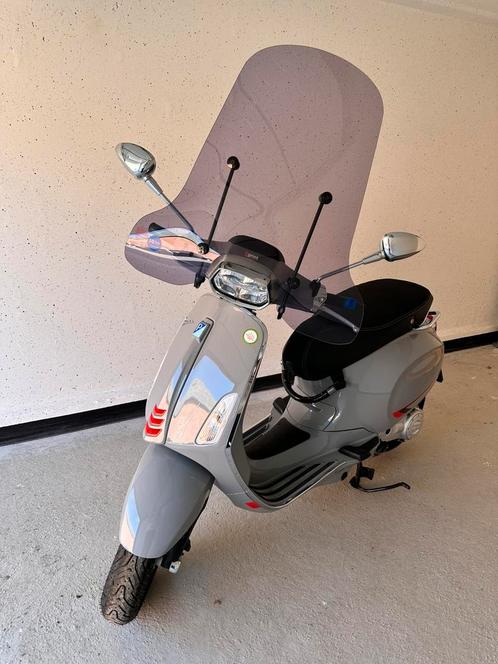Vespa Sprint (2020), Fietsen en Brommers, Scooters | Vespa, Zo goed als nieuw, Vespa S, Maximaal 45 km/u, Benzine, Ophalen