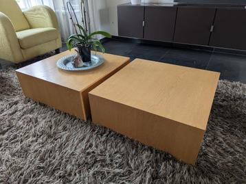 2x Bijzettafel beschikbaar voor biedingen