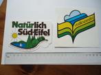 sticker oud 2x EIFEL Vulkan sud natuur duitsland auto camper, Verzamelen, Stickers, Verzenden, Zo goed als nieuw, Bedrijf of Vereniging