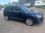 Volkswagen Tiguan 1.4 TSI Sport&Style Automaat, Euro 5, Zwart, 4 cilinders, Blauw