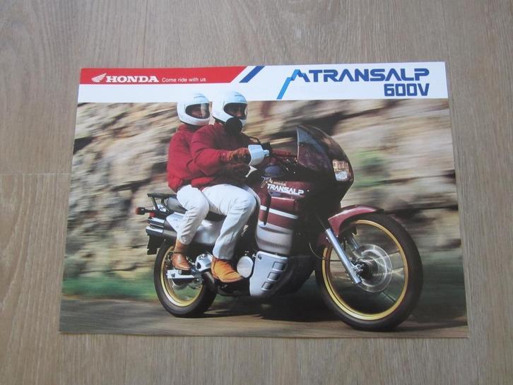 Honda Transalp 600 V brochure folder 1992 ?, Motoren, Handleidingen en Instructieboekjes, Honda, Ophalen of Verzenden