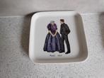 Bord 13 cm. Klederdracht Axel 1925 Villeroy & Boch, Huis en Inrichting, Keuken | Servies, Ophalen of Verzenden, Zo goed als nieuw