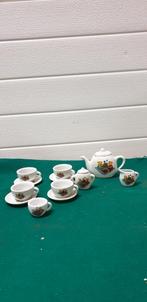mini servies beertjesfamilie, schylling, Antiek en Kunst, Ophalen of Verzenden