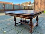 Zeer mooie Henri Deux tafel, Antiek en Kunst, Antiek | Meubels | Tafels, Ophalen of Verzenden