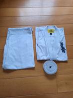 Isamu Basic Kyukushinkai Karate Pak - Maat 4, Sport en Fitness, Vechtsporten en Zelfverdediging, Vechtsportpak, Ophalen of Verzenden
