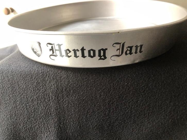 Metalen dienblad Inbev België diverse biermerken. Hertog Jan, Verzamelen, Biermerken, Gebruikt, Reclamebord, Plaat of Schild, Hertog Jan