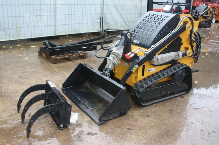 Bobcat skidsteer schranklader demo shovel (bj 2025), Zakelijke goederen, Machines en Bouw | Kranen en Graafmachines, Wiellader of Shovel