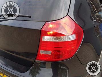 Bmw e81 achterlicht rechts beschikbaar voor biedingen