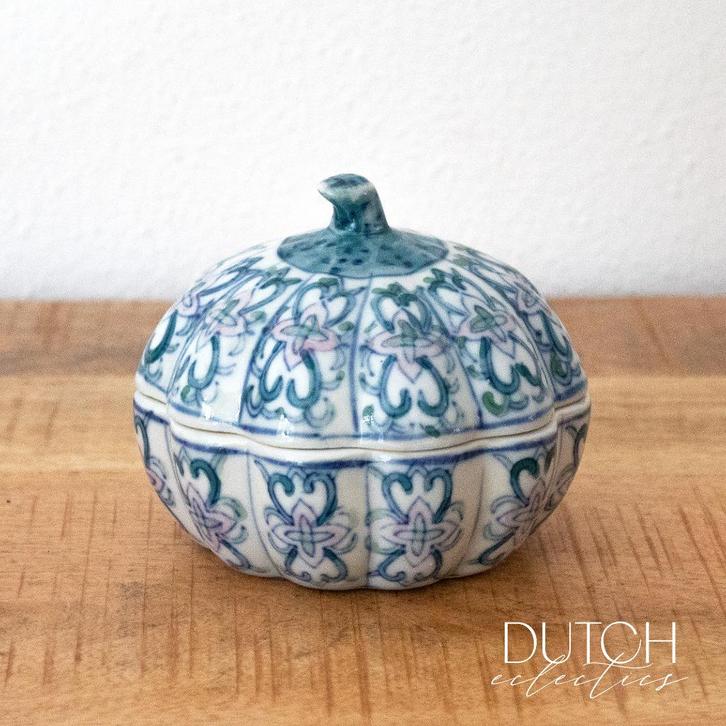 Porseleinen Pompoen Bonbonnière in Chinees Ontwerp, Antiek en Kunst, Curiosa en Brocante, Ophalen of Verzenden