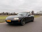 Mazda MX-5 1.8 I 1999 Zwart Miracle, Auto's, Mazda, Achterwielaandrijving, 40 €/maand, Beige, 4 cilinders