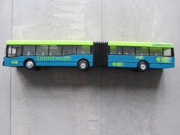 Schaalmodel Connexxion-bus beschikbaar voor biedingen