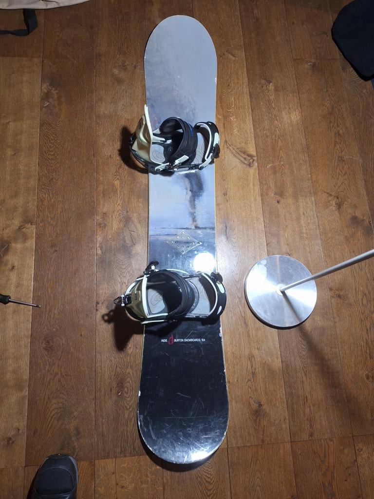 Burton Snowboard 164cm met Burton Bindingen, Ophalen, Gebruikt, Board