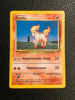 Ponyta 60/102 Nederlandse Base set, Hobby en Vrije tijd, Verzamelkaartspellen | Pokémon, Ophalen of Verzenden, Losse kaart, Zo goed als nieuw