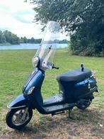 Mooie snor scooter !, Ophalen of Verzenden, Zo goed als nieuw, Benzine