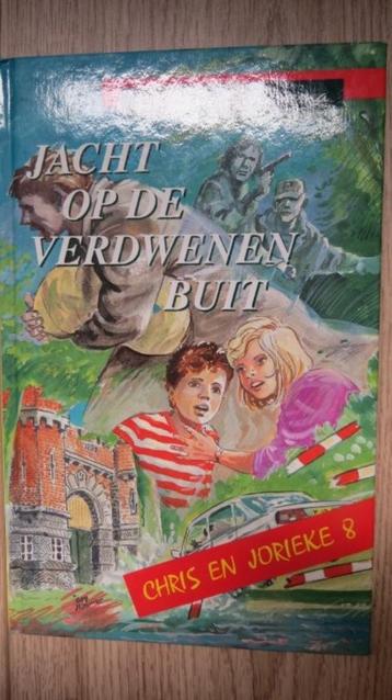 Boek Bert Wiersema, Chris en Jorieke 8, Jacht op de verdwene beschikbaar voor biedingen