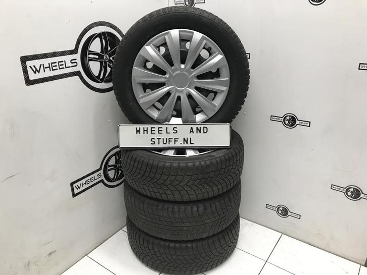 VW Golf Jetta Touran staal velgen 16"inch winterbanden 5x112, Auto-onderdelen, Banden en Velgen