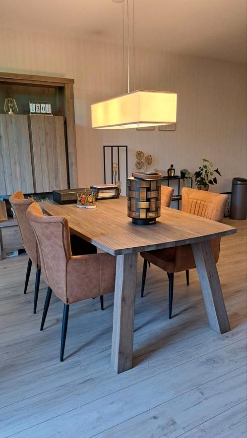Industrieel. Vier eetkamerstoelen, cognac z.g.a.n., Huis en Inrichting, Stoelen, Zo goed als nieuw, Vier, Metaal, Overige materialen