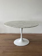 Ronde Tulip tafel Carrara marmeren blad, Huis en Inrichting, Ophalen, Rond, Zo goed als nieuw, 100 tot 150 cm