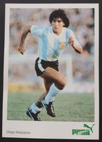 Oud Voetbal Puma Reclame Verzamelkaart Speler Diego Maradona, Verzamelen, Sportartikelen en Voetbal, Verzenden, Gebruikt, Spelerskaart