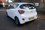 HYUNDAI I 10 1.0i 66pk 5pl Aut Comfort-NAVI-STOELVERW.-BOVAG, Stof, Gebruikt, Zwart, Wit