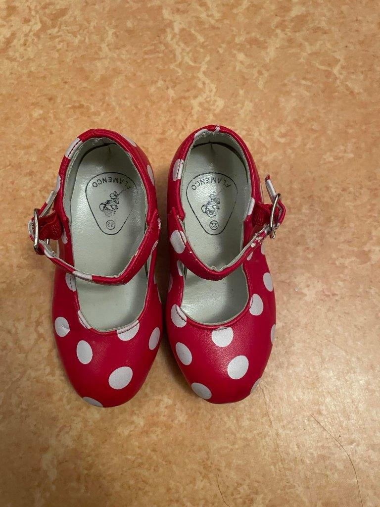 De schoenen van de flamencodans maat 22, Meisje, Schoenen, Ophalen of Verzenden, Zo goed als nieuw
