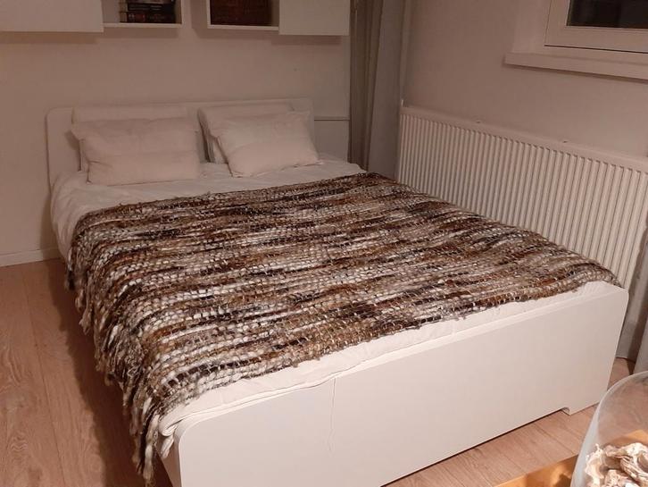 IKEA Askvoll organisch  bed incl. matras, 140 x 200 cm, Huis en Inrichting, Slaapkamer | Bedden, Zo goed als nieuw, Tweepersoons