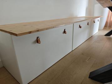 Bank, incl 3 lades